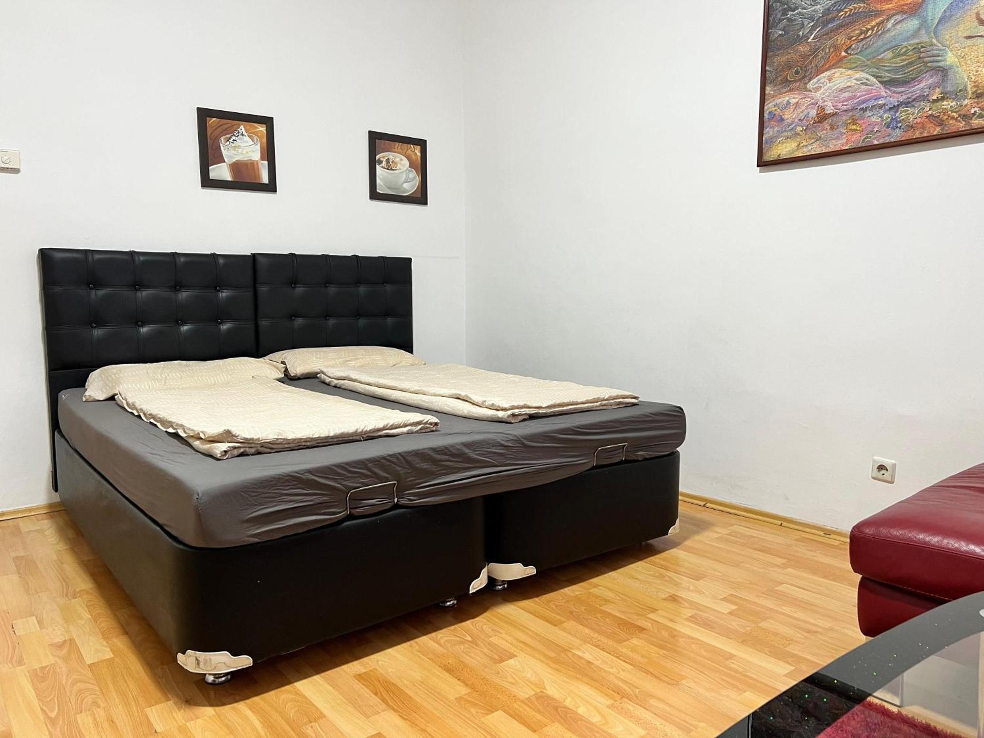 Lovely 2br Near Danube River Apartment *